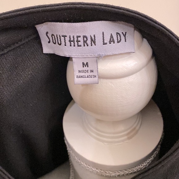 Black Snap Front Jacket by Southern Lady with front side pockets - size M - Picture 4 of 5